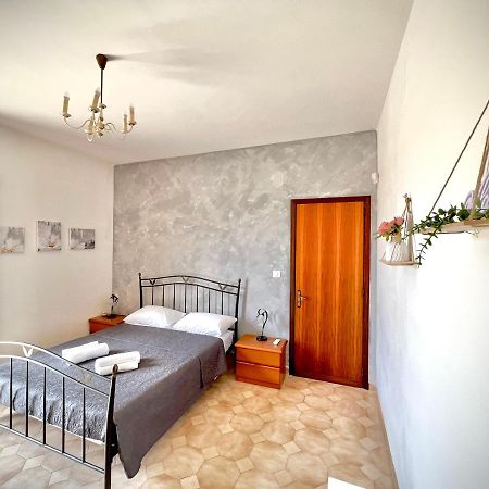 Casa Vacanze "Sautufao" Santa Venerina Kültér fotó