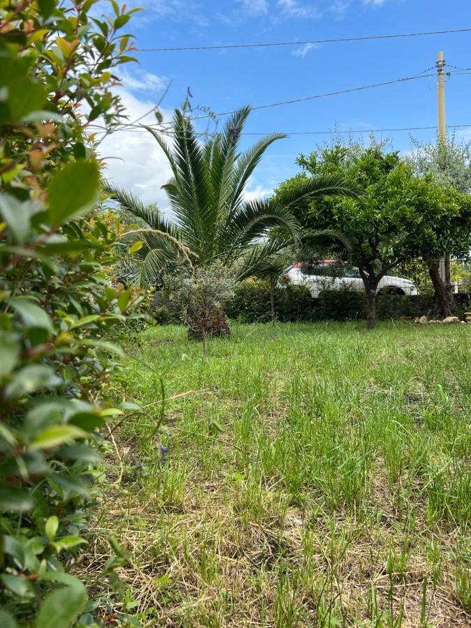 Casa Vacanze "Sautufao" Santa Venerina Kültér fotó