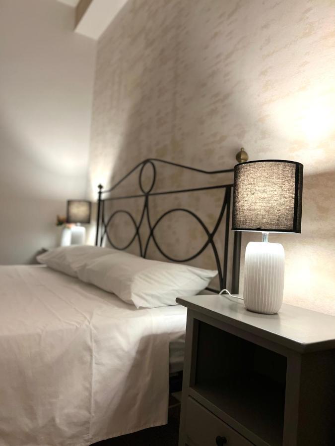 Casa Vacanze "Sautufao" Santa Venerina Kültér fotó