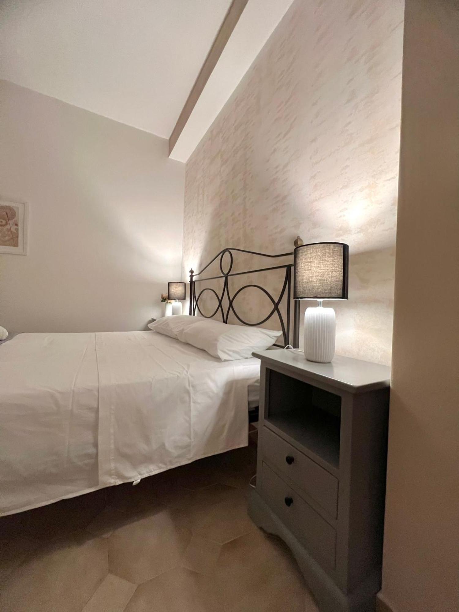 Casa Vacanze "Sautufao" Santa Venerina Kültér fotó